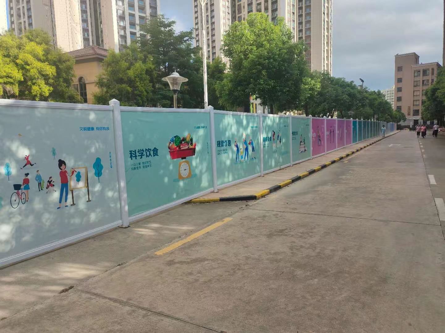 旭東圍擋特點有哪些？防火、防水、防潮、重量輕施工圍擋選擇【旭東鋼構】